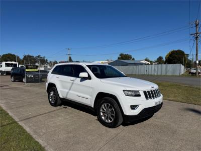 2013 JEEP GRAND CHEROKEE LAREDO (4x4) 4D WAGON WK MY14 for sale in Hunter / Newcastle